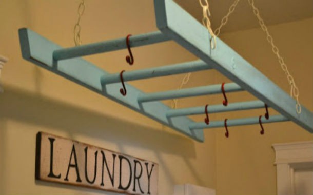 If you’re bored but creative and have time on your hands you can always do something unique that will make laundry a pleasant adventure. So what would you say if we advised you to hang a ladder from the ceiling?