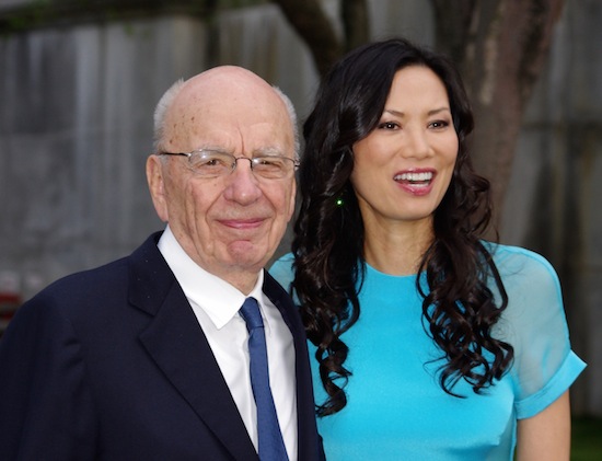 Rupert Murdoch & Wendi Deng. Murdoch married Deng in a flutter of romance in 1999. Beyond those cute rimmed glasses and an Aussie accent that'll melt your heart, Deng (pronounced Daaannngg) likely gravitated toward his insatiable lust for global domination, proving once again that women love ambition. And $14.1 billion