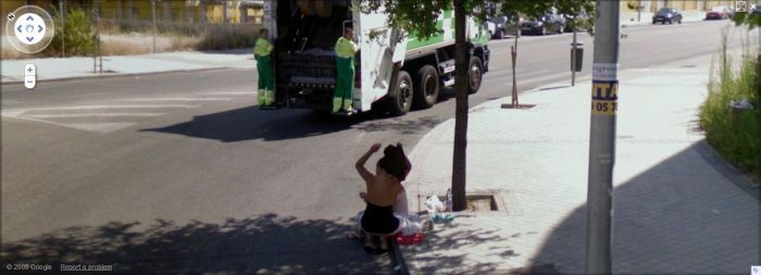 26 Hookers Images Caught on Google Street View!