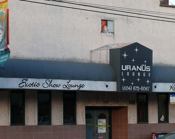 Stripper - Urans Lounge Exotic Show Lounge 604 8728067