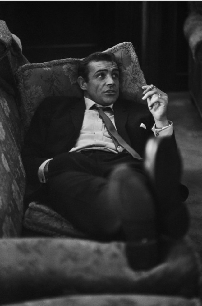 sean connery couch