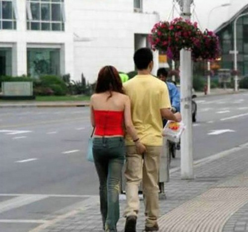 odd couples in the street