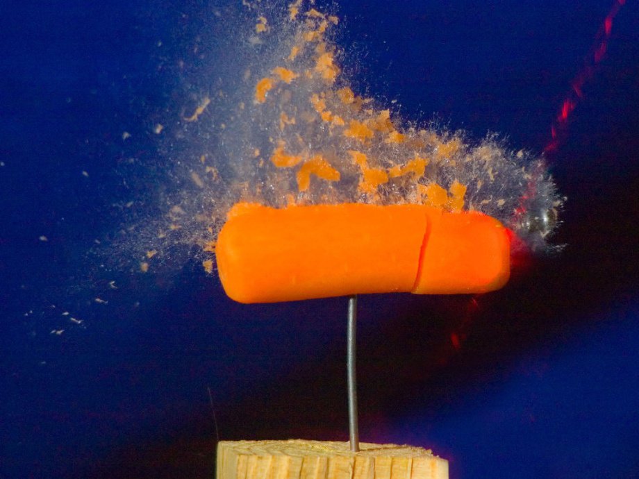 29 Awesome High Speed Images of Bullets going through Stuff!