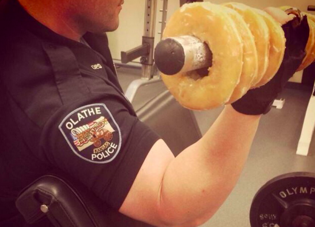 donut training - Olathe 13 Sestre Police Olymp