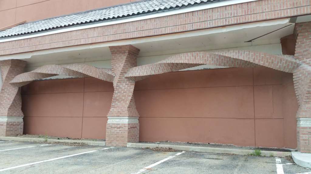 Horizontally Spiraled Bricks On a New Restaurant Building