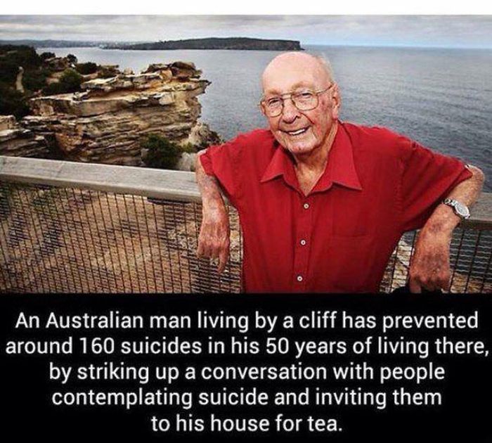 sydney heads - Warn Tiet Ch An Australian man living by a cliff has prevented around 160 suicides in his 50 years of living there, by striking up a conversation with people contemplating suicide and inviting them to his house for tea.