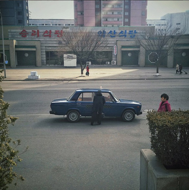 Taxi pick up in Pyongyang