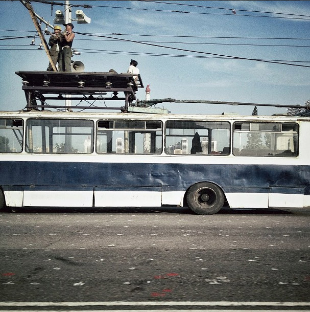 Trolley repair in the city