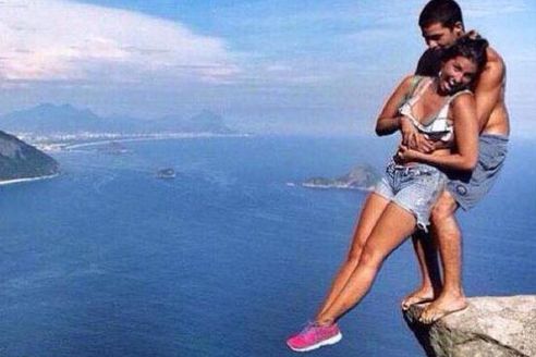 35 Awesome Midday Pics For Your Enjoyment!