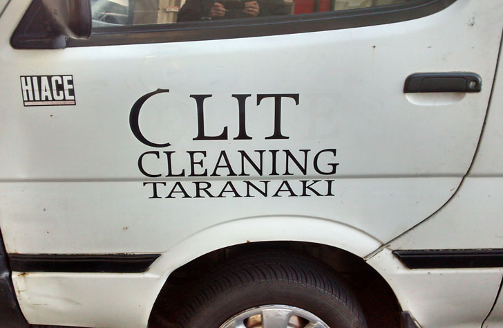 van - Hiace Lit Cleaning Taranaki