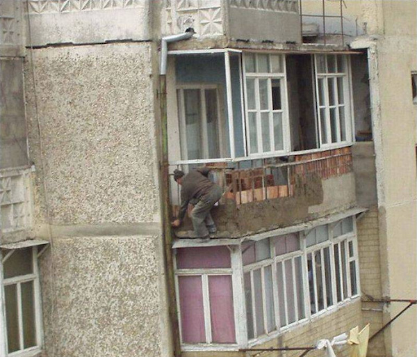 dangerous balconies - Cz