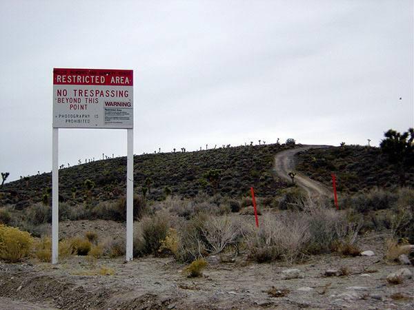 area 51 - Restricted Area No Trespassing Point Photography Posted Beyond This Warning