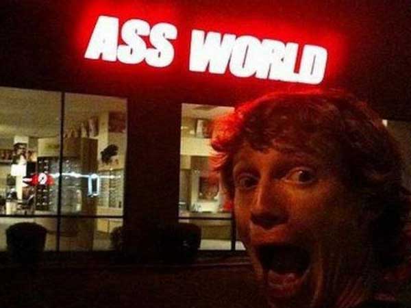 random pic Ass World