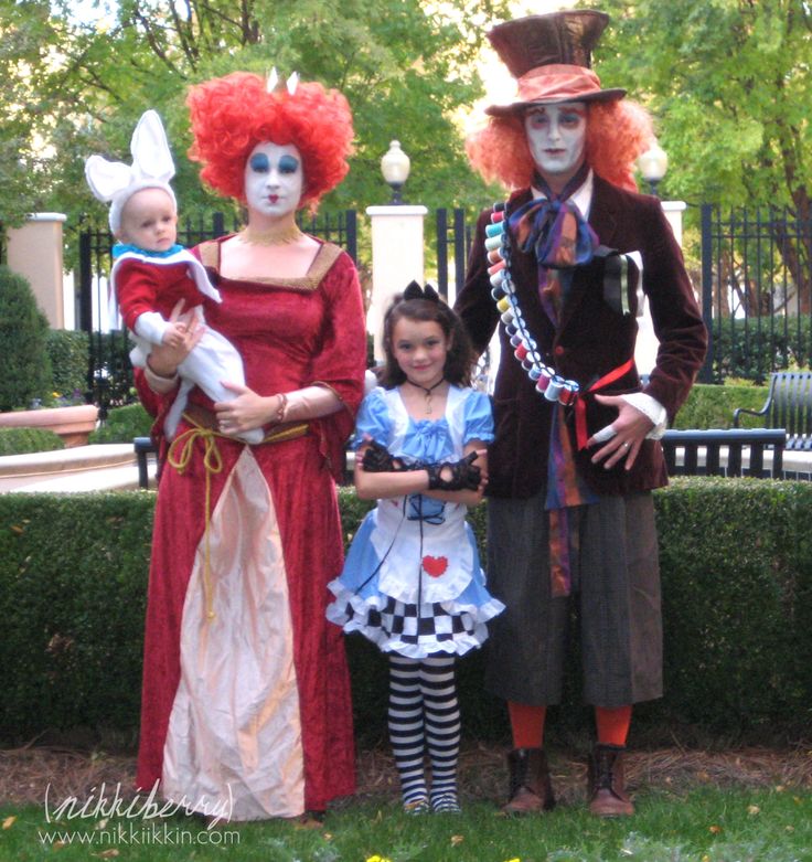 family halloween costumes - Knikkiberty