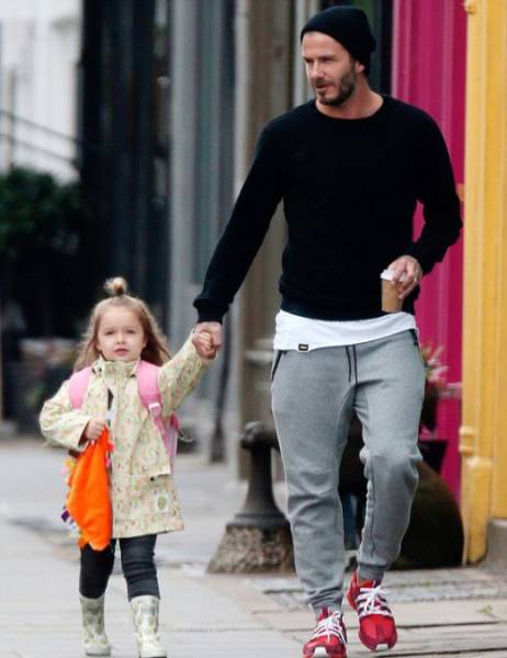 David Beckham Lets His Four Year Old Daughter...