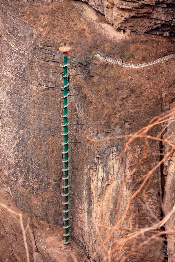 China : Spiral Staircase The spiral staircase in the Taihang Mountains is 91 meters high...