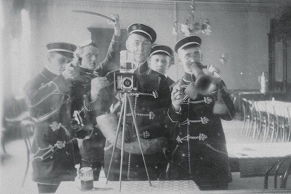Anonymous German fraternity...German fraternity mirror selfie, 1912.