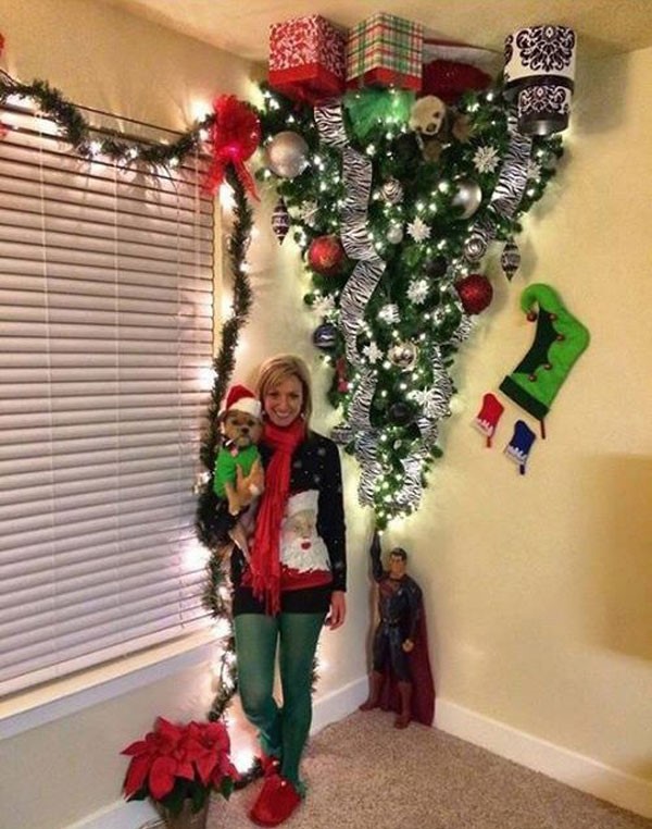 superman christmas tree