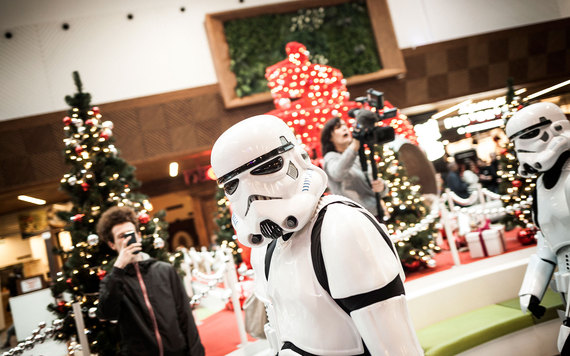 33 Times People Celebrated A Star Wars Christmas!