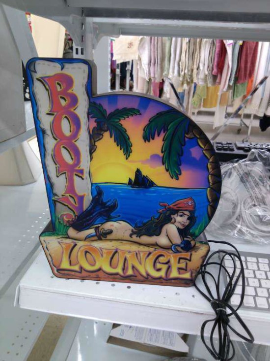 art - Lanaos Lounge