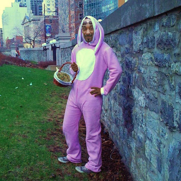 snoop dogg easter bunny - Ceo