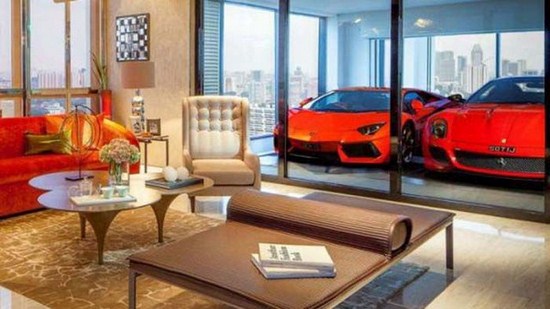 36 Examples Of How The Filthy Decadent Rich Live!