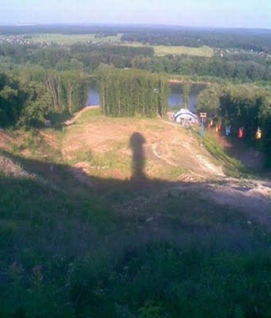 23 Times Your Shadow Got More Action Than You Did!