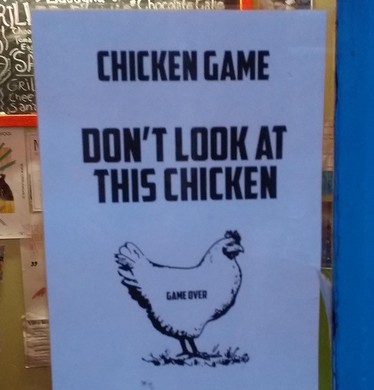 banner - Chocolate cake Chicken Game Gril Don'T Look At This Chicken Game Over