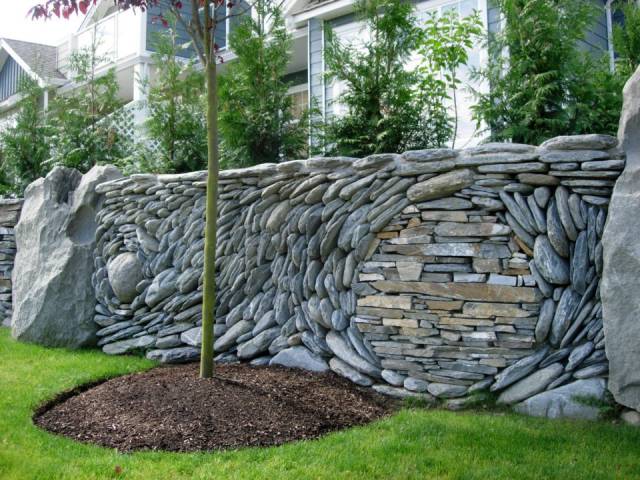 garden stone wall ideas