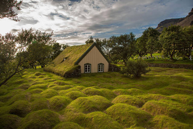 solitary house