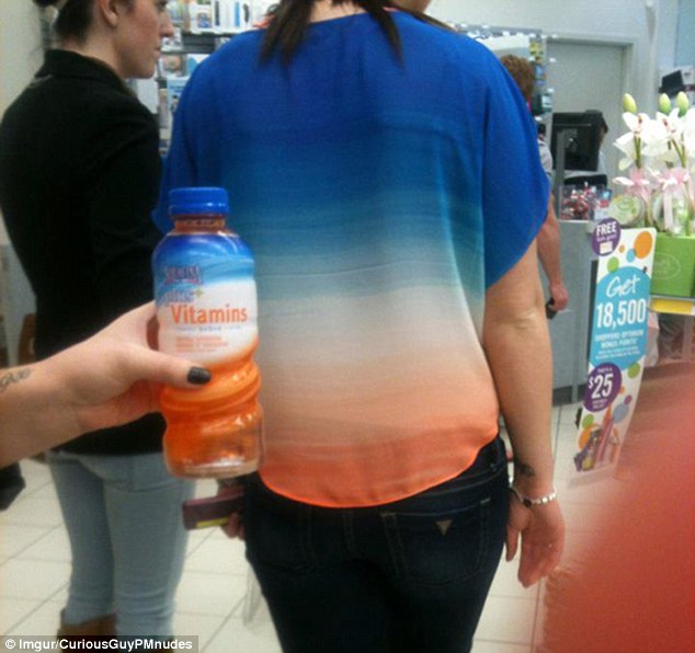 blending people who accidentally dressed like their surroundings - Get Vitamins Imgur CuriousGuyPMnudes