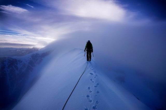 fascinating photo mountain climber