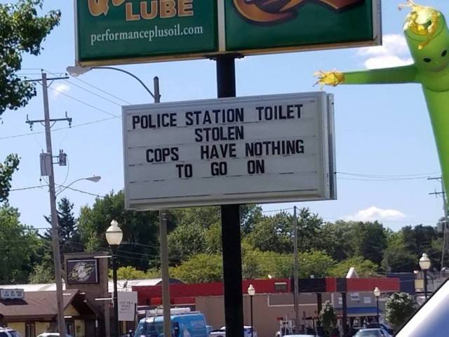 funny sign police toilet - Clube performanceplusoil.com Police Station Toilet Stolen Cops Have Nothing To Go On