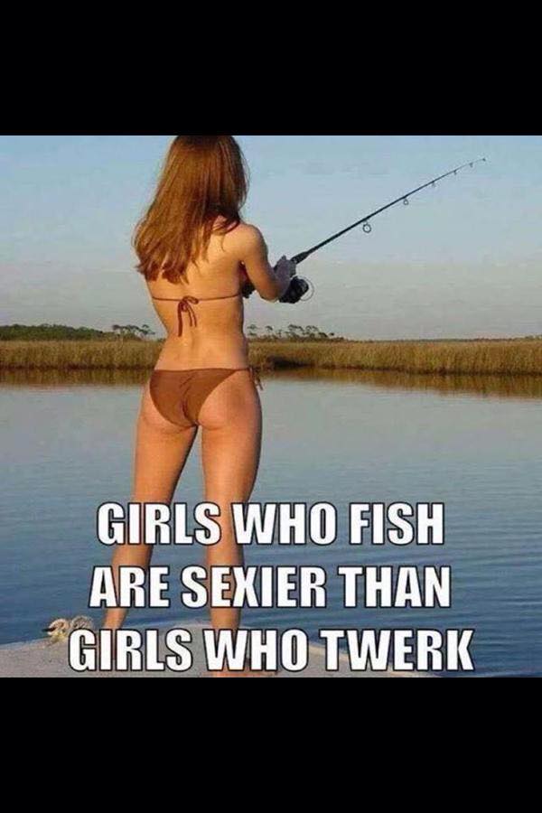 photo caption - Girls Who Fish Are Sexier Than Girls Who Twerk