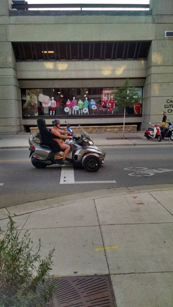 thong cape scooter man madison wi - Ca