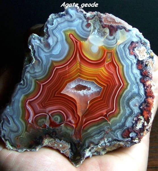 random mineral - Agate geode
