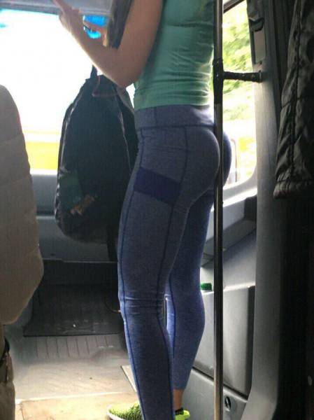woman with big booty