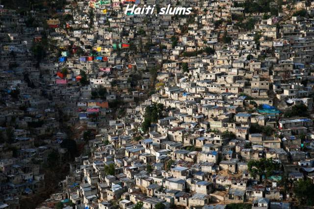 random jalousie port au prince - Haiti slums