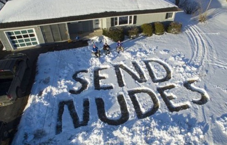 snow - Hi Send Ne Nudes