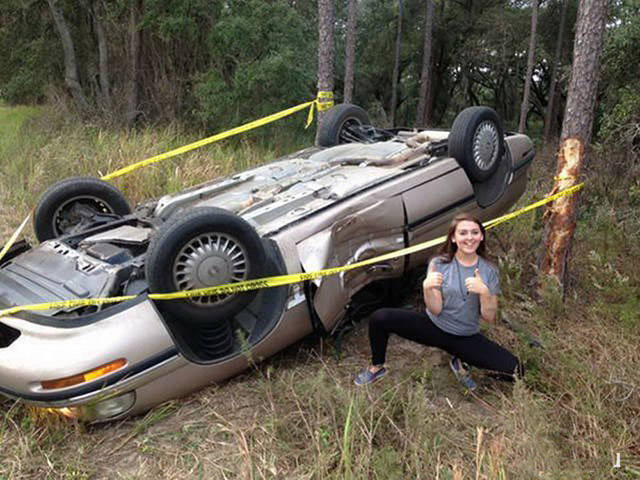 females driving - car wrecks - Drus
