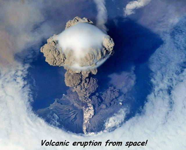 destruction of the human race - Volcanic eruption from space!