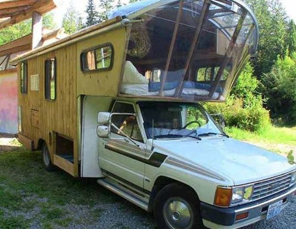 toyota dolphin camper