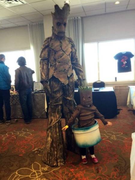 baby groot cosplay