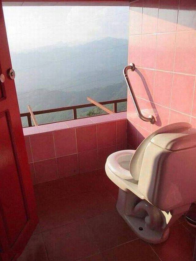 poo with view