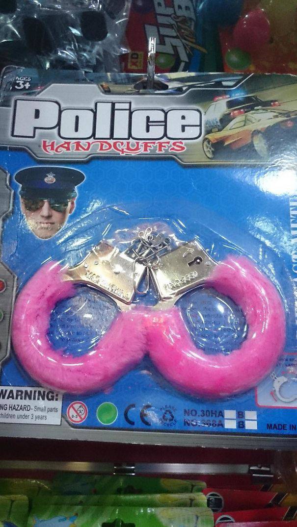 toy design fails - Ges Police Handcuffs Warning Ng HazardSmall parts Children under 3 years Ng HazardSmallers O C No.30HAS Neobi Nobowali Made In
