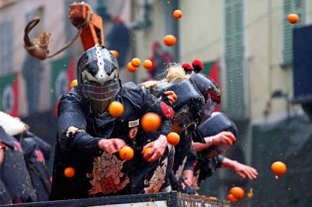 battle of the oranges