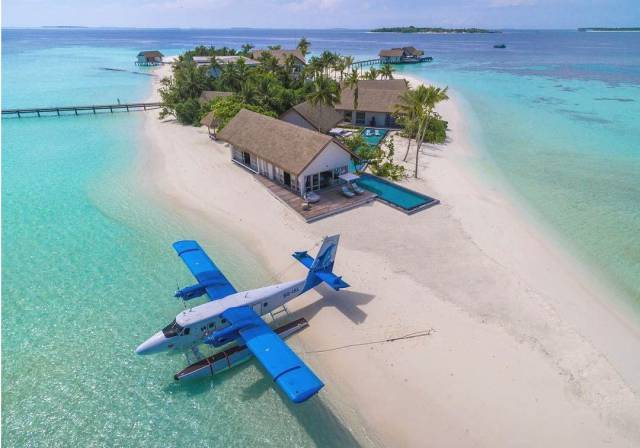 private islands maldives