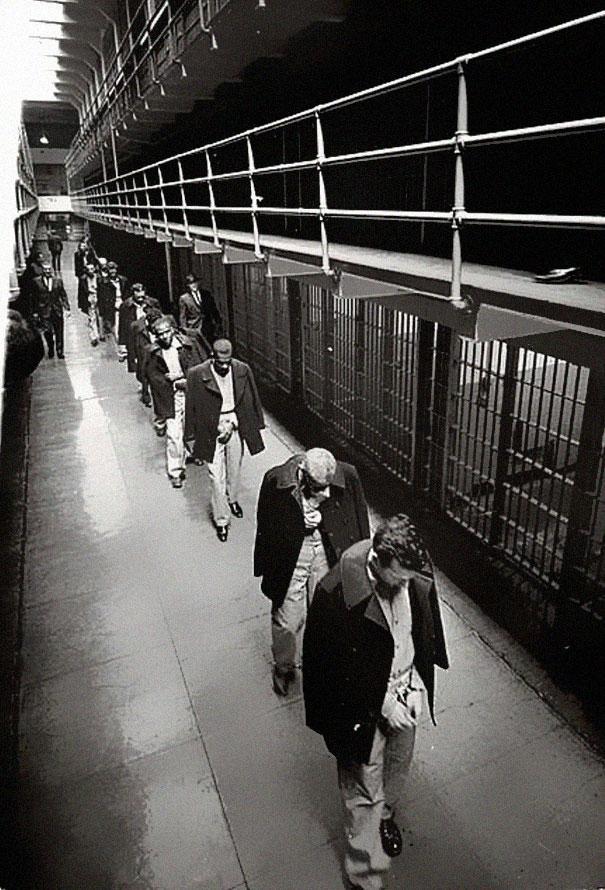 last prisoners of alcatraz leaving 1963 - The