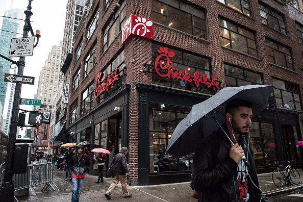 It’s common knowledge that Chick-fil-A’s are closed on Sundays, but it’s probably not for the reason you think. Many believe it’s for religious reasons, but the real reason is that the founder just hated working on Sundays.