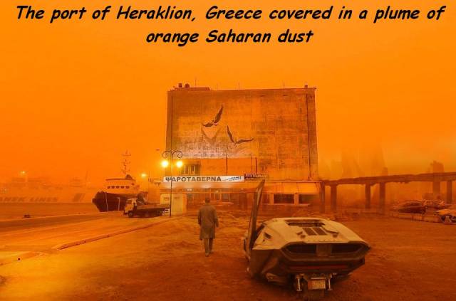 Blade Runner - The port of Heraklion, Greece covered in a plume of orange Saharan dust Chapotabepna